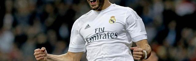  柏林赫塔攻势如潮，三叉戟发威撕裂防线  