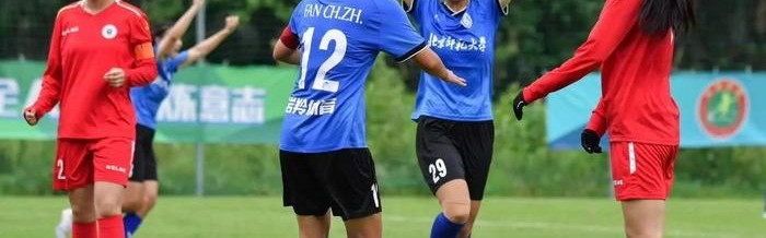  曼城女足夺得联赛冠军创历史  