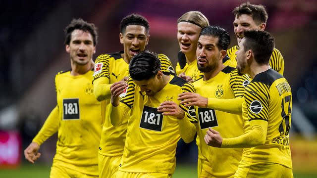  法兰克福德比战平延续德甲不败传奇